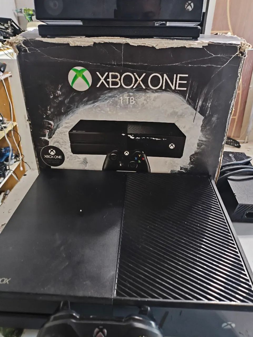 Xbox one edição tomb Raider na caixa com Kinect  - Foto 3