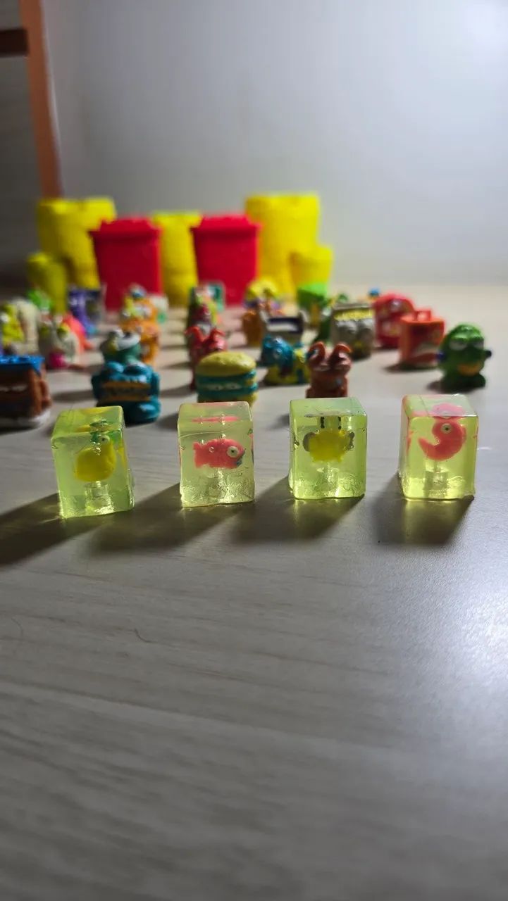 Lote 32 Trash Packs (Praticamente Novos) - Foto 3