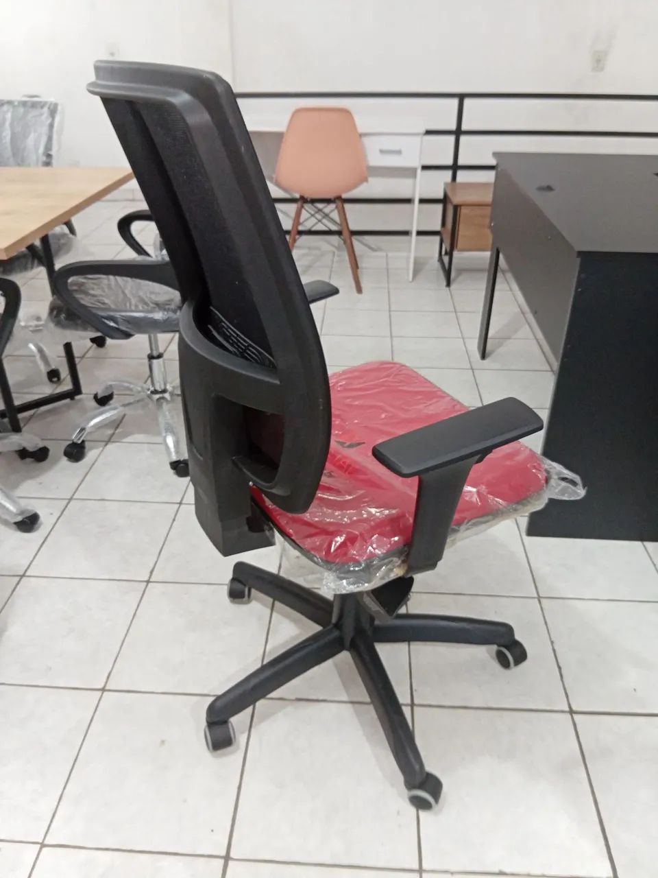 Cadeira para escritório em Belém  - Foto 5