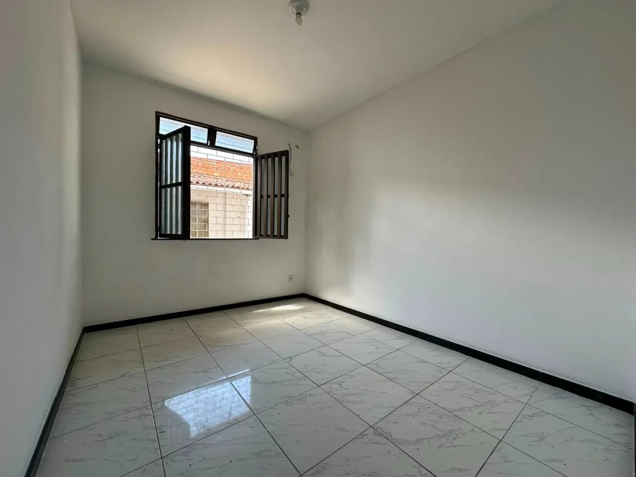 Casa no Luzia  - Foto 2