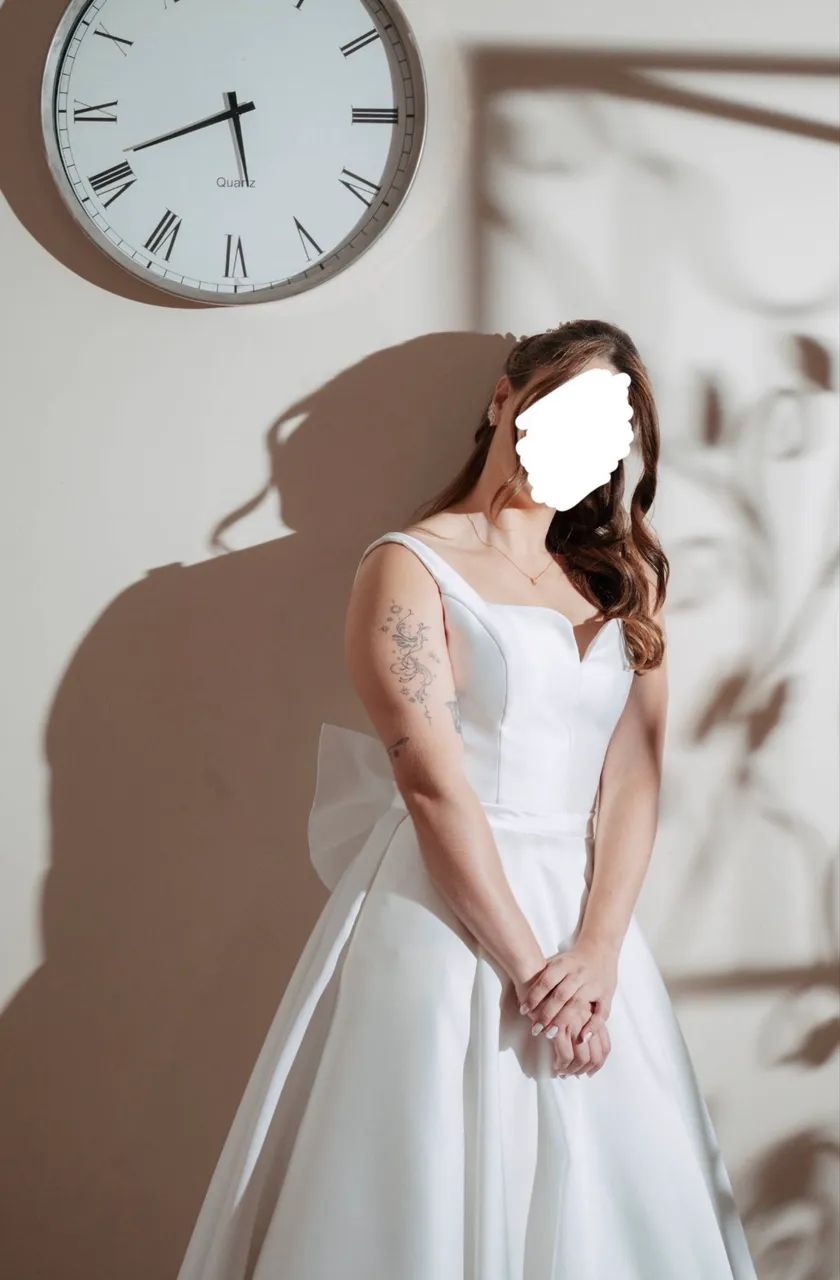 Vestido de Noiva Sob Medida - Uso Único | Impecável - Foto 5
