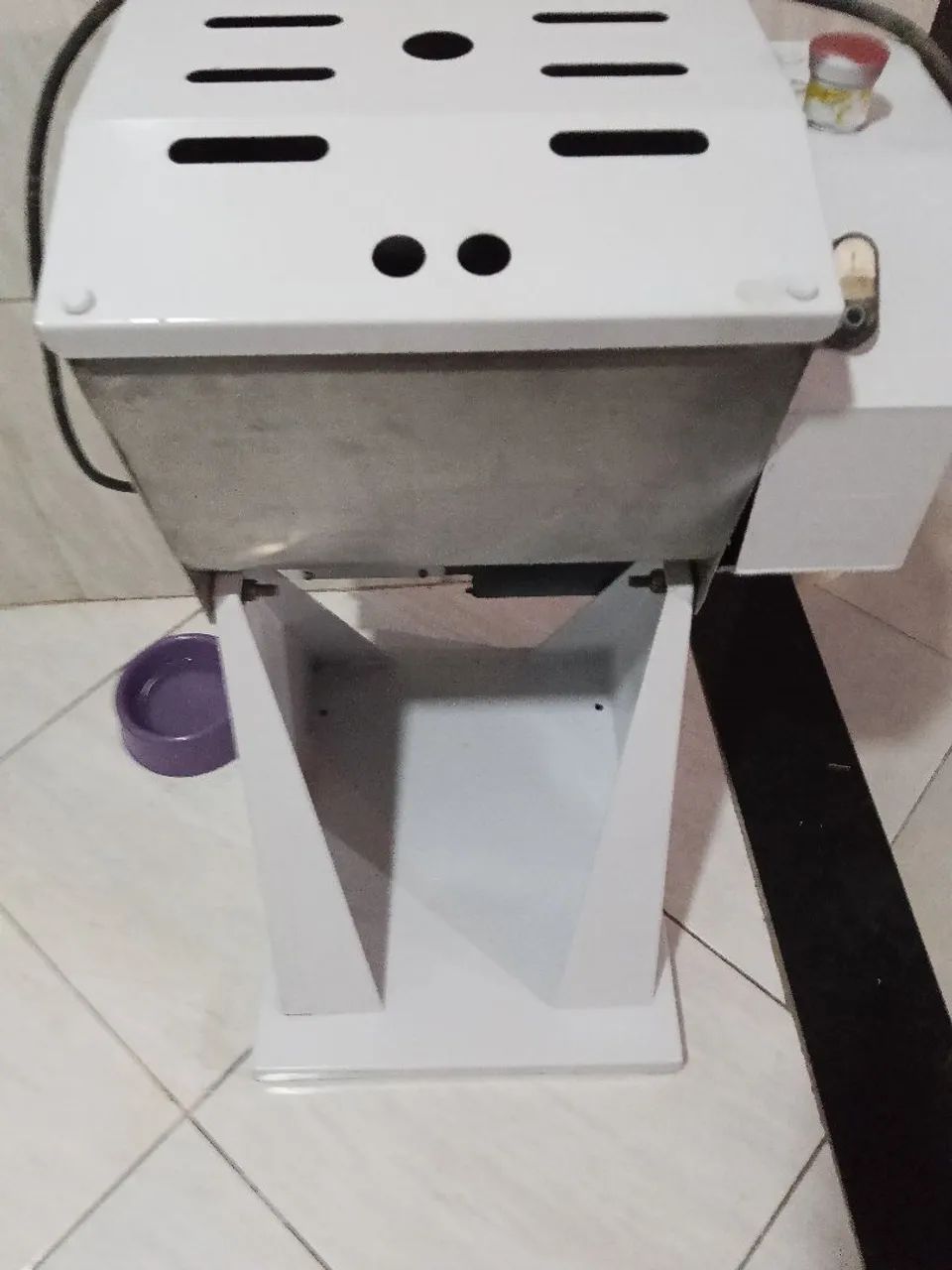 Vendo masseira basculante 