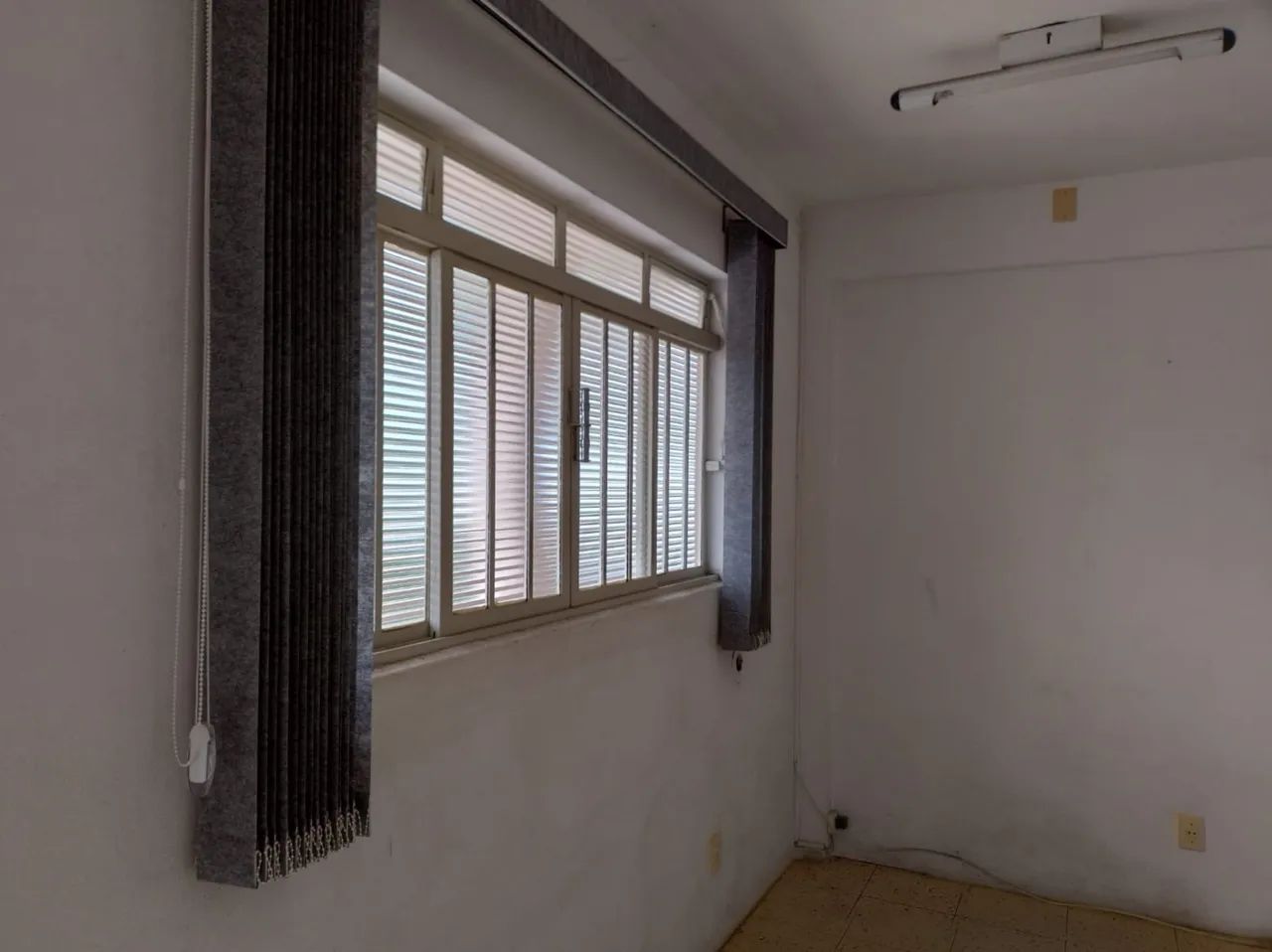 Sala comercial centro Mogi Guaçu 