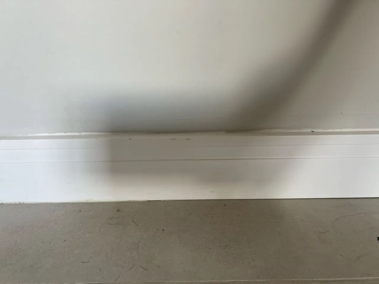 Rodapé de Poliestireno branco 7cm X 1cm X 2,40 cm - Foto 4