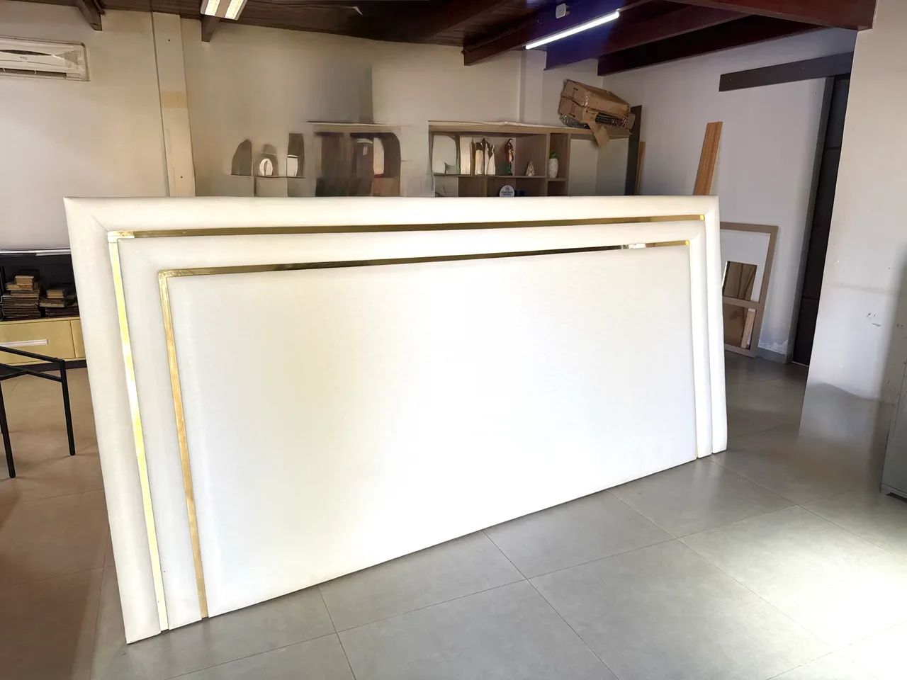 VENDE-SE CABECEIRA DE CAMA