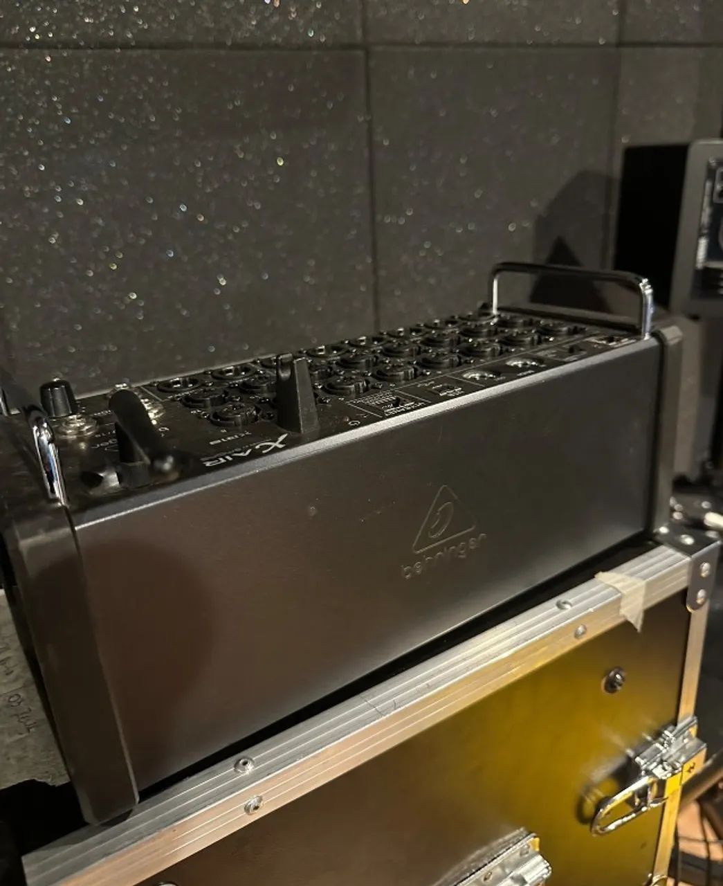 Mesa XR18air Behringer - Foto 2