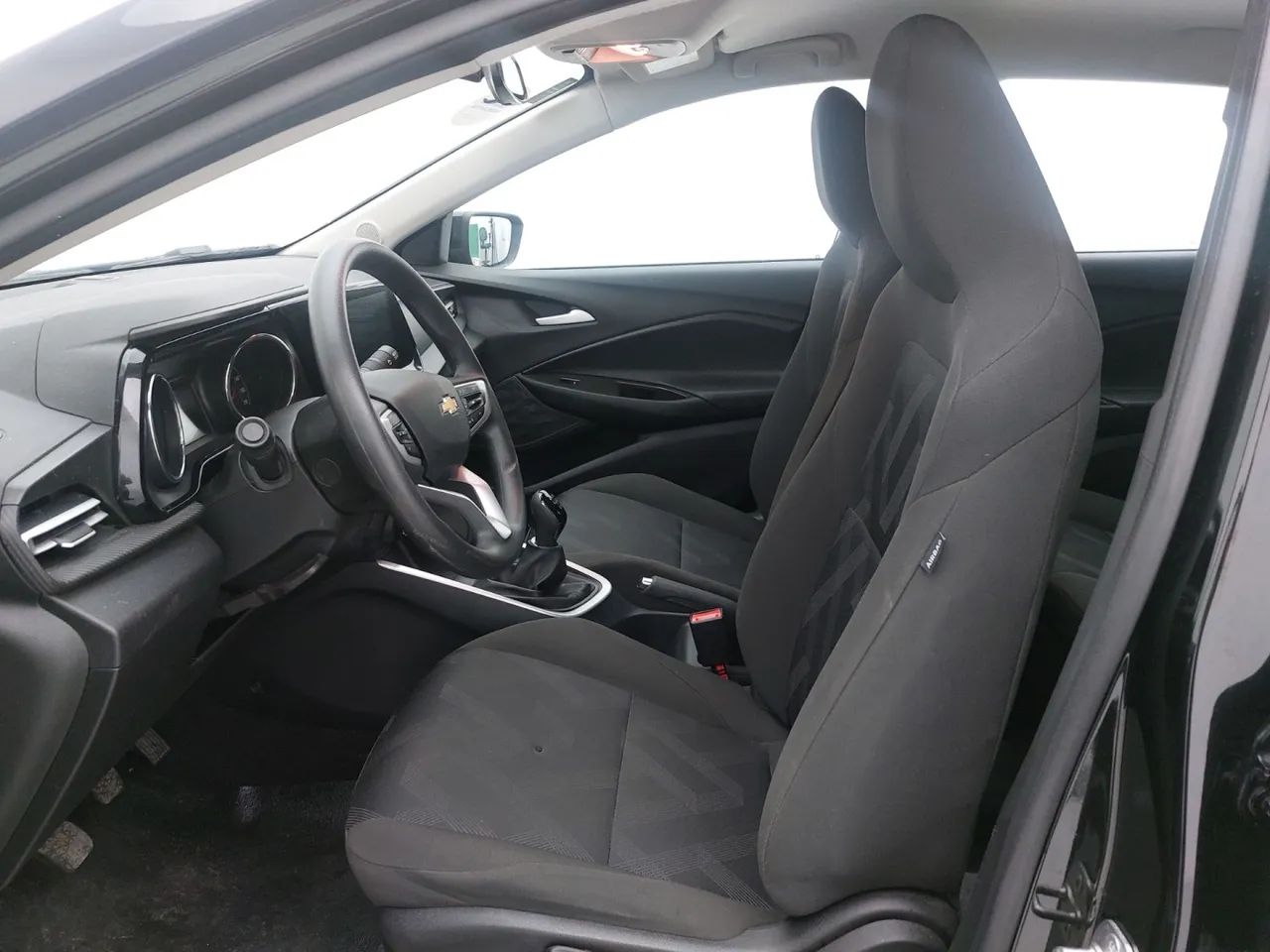 Chevrolet Onix Hatch 1.0 12V Flex Mec. 4P, foto 16 de 18
