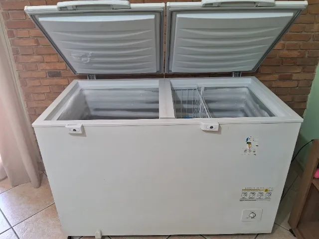 Freezer 2 portas 220v - Foto 3