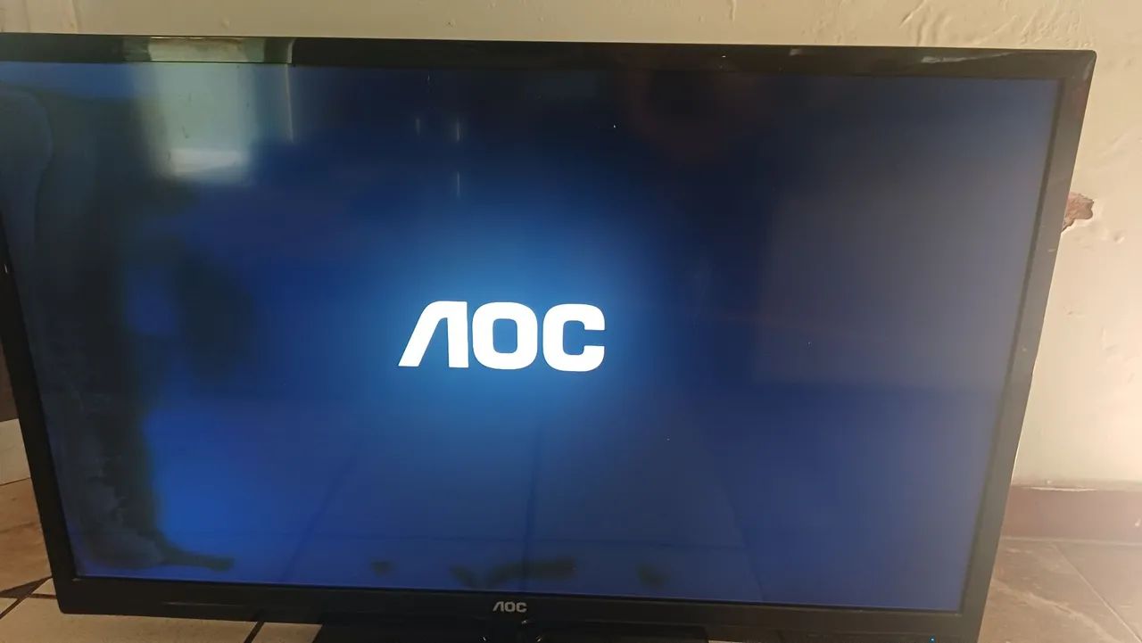 TV 43 polegadas AOC R$ 120,00 - Foto 2