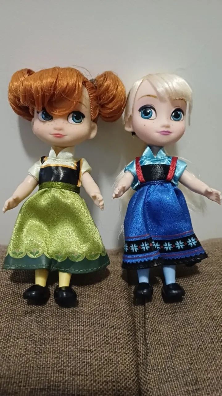 Bonecas Anna e Elsa (Frozen) Disney Animators Original 13cm