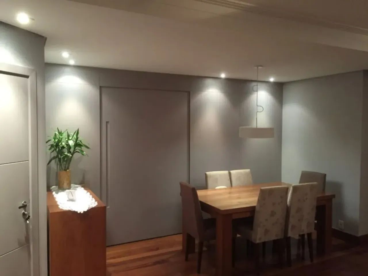 Apartamento espaçoso com varanda gourmet e muita lazer - Foto 3