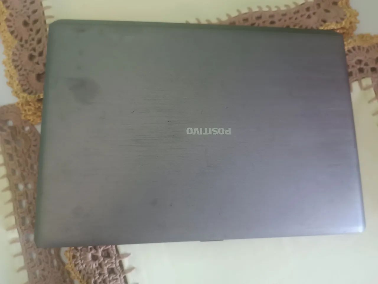 Vendo notebook positivo Celeron inside 