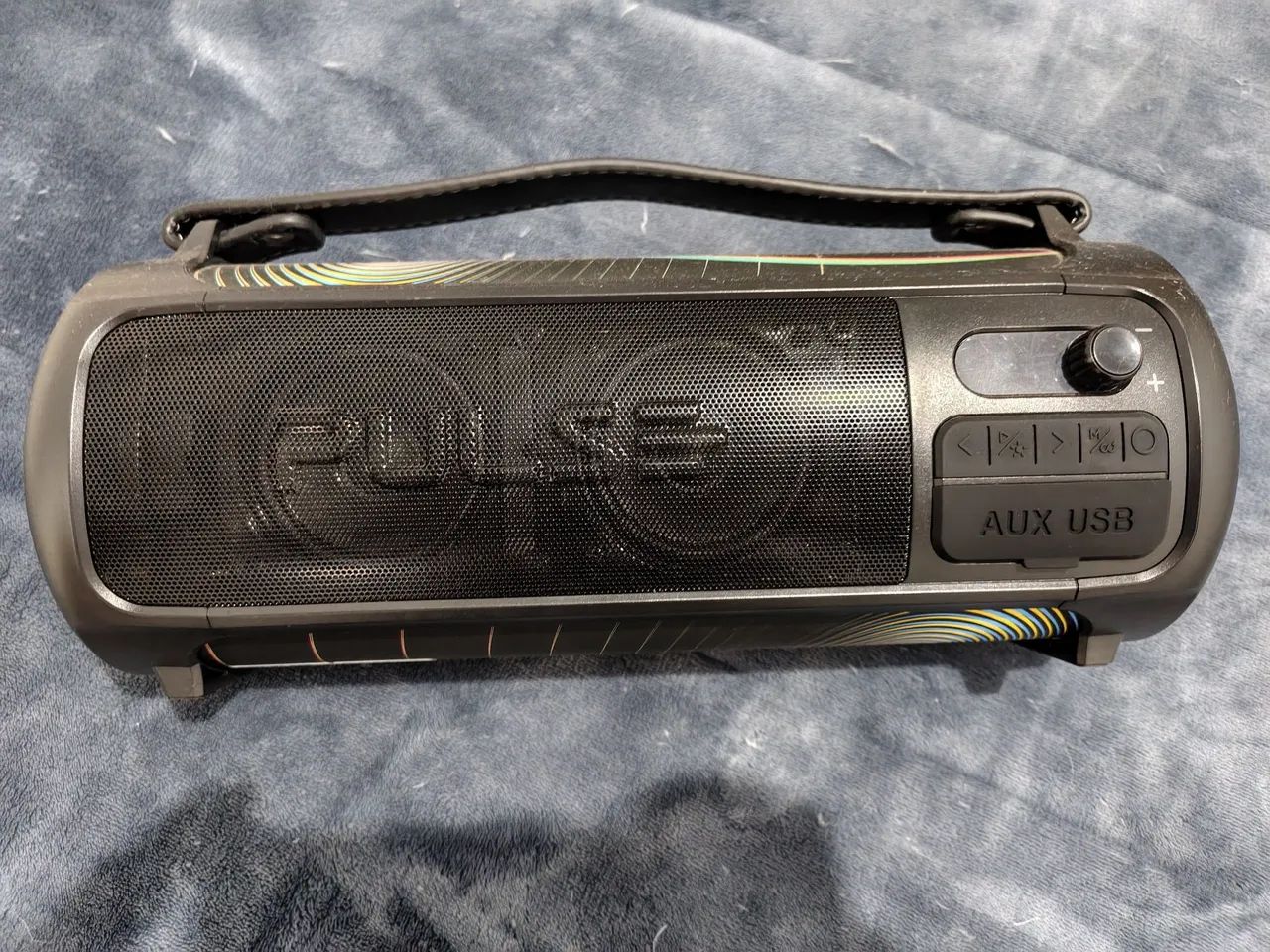 Caixa de Som Bluetooth Pulse (Com Alça, Entrada P2/Microfone, USB e P2)
