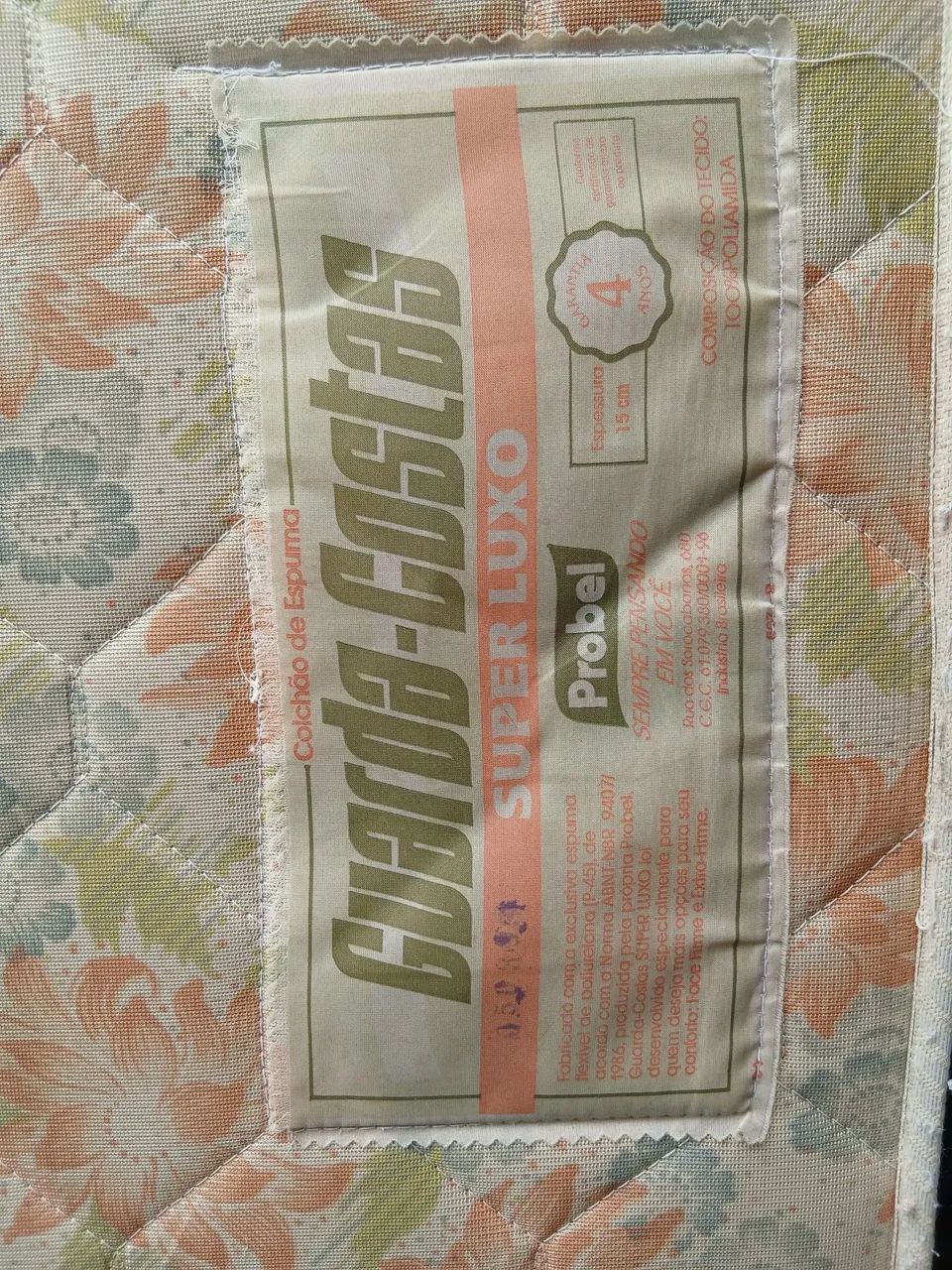 Colchão de solteiro probel densidade 33 em ótimo estado.  - Foto 2