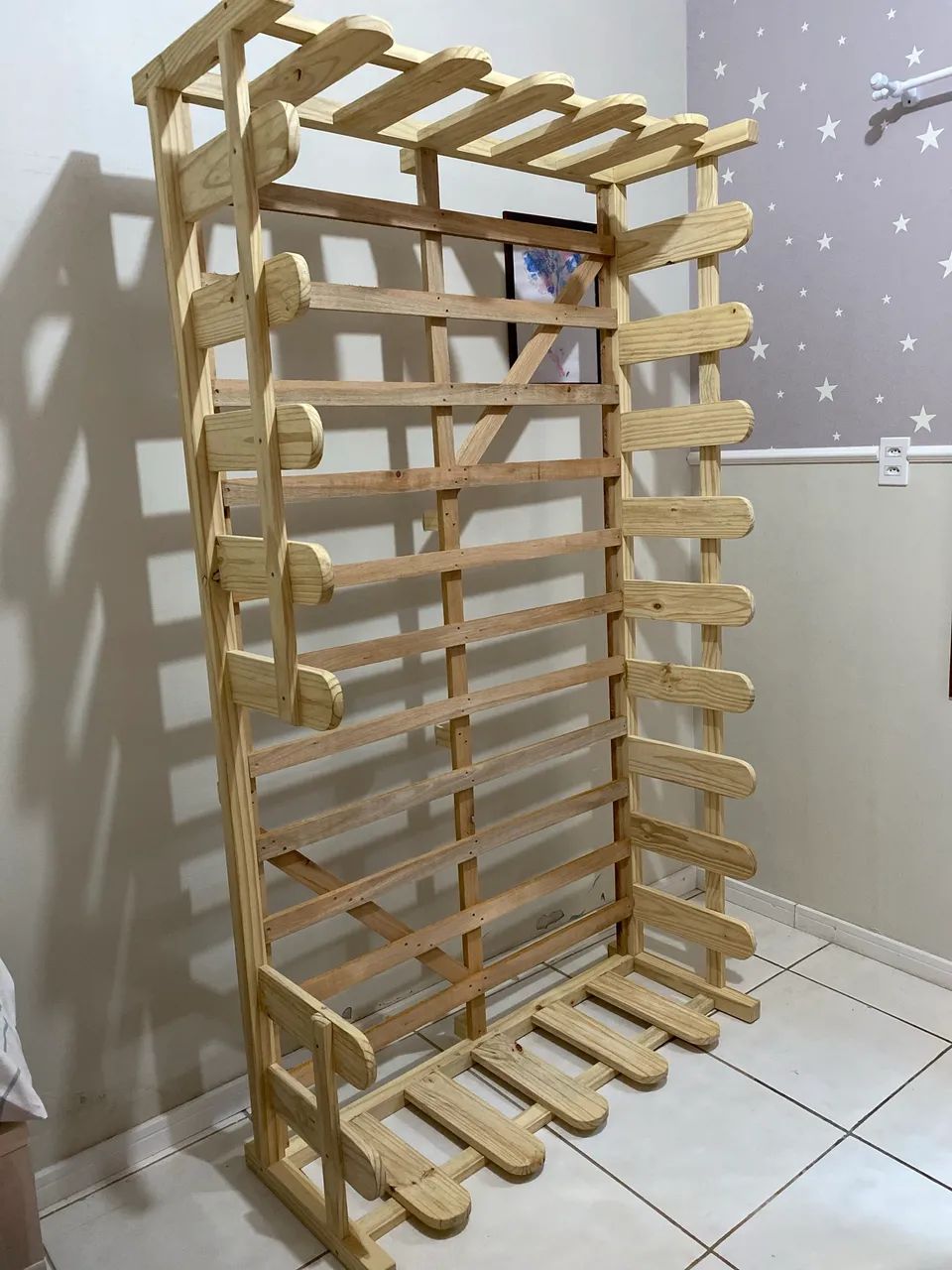 Vendo cama Montessoriana modelo cerquinha - Foto 3