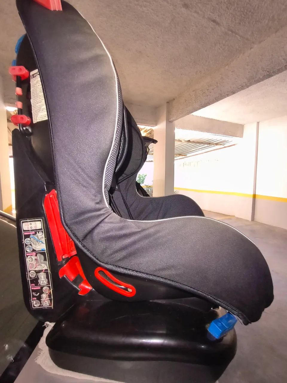 Cadeirinha de bebê para carro. - Foto 5