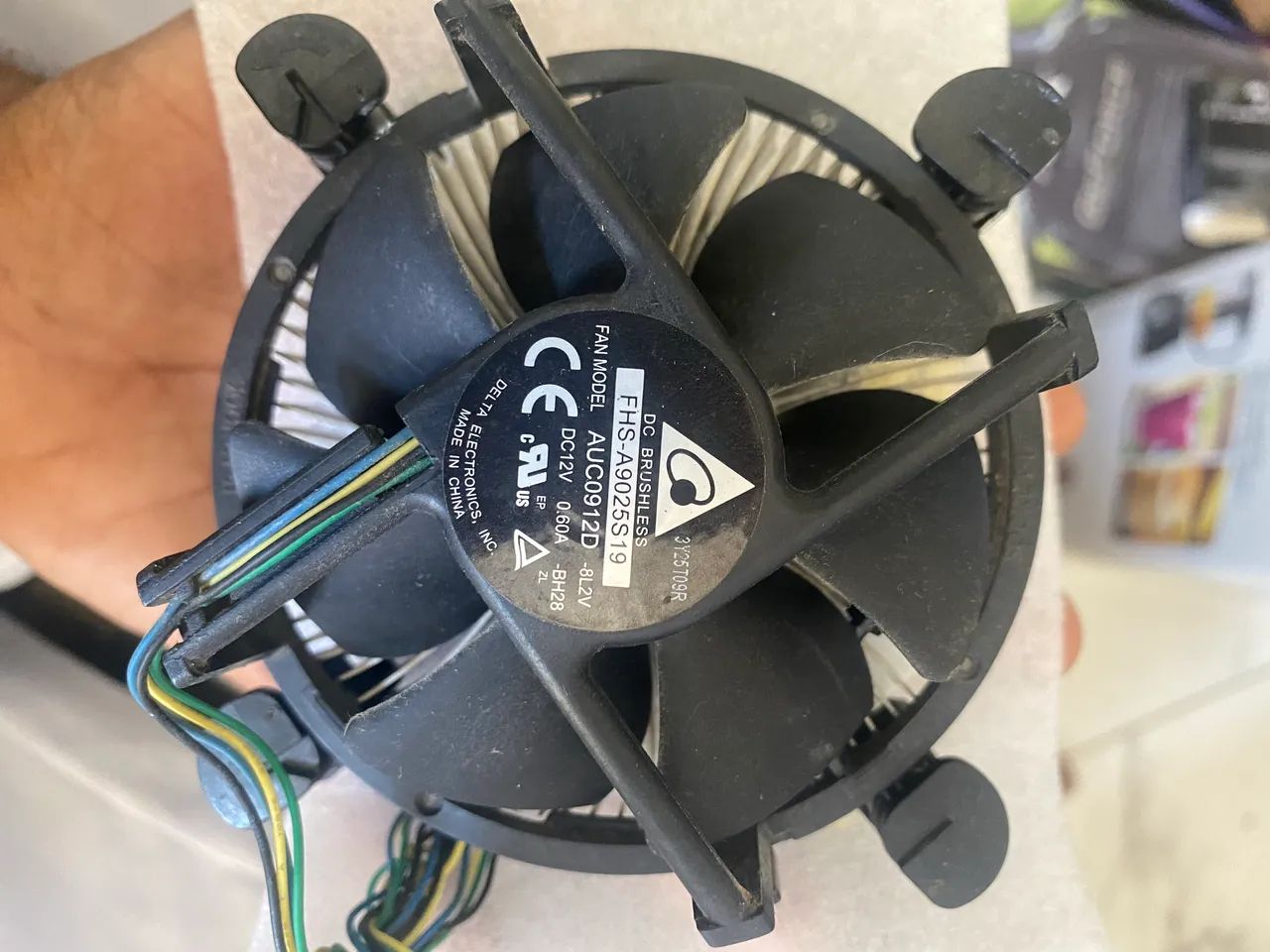 Cooler 12v Delta AUC0912D