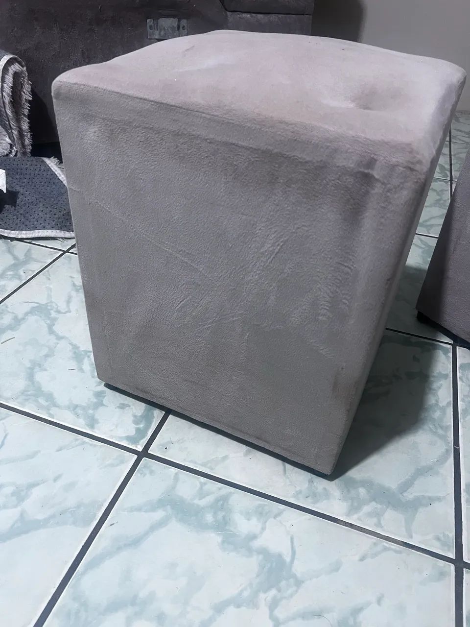 2 pufs por 60 reais  - Foto 3