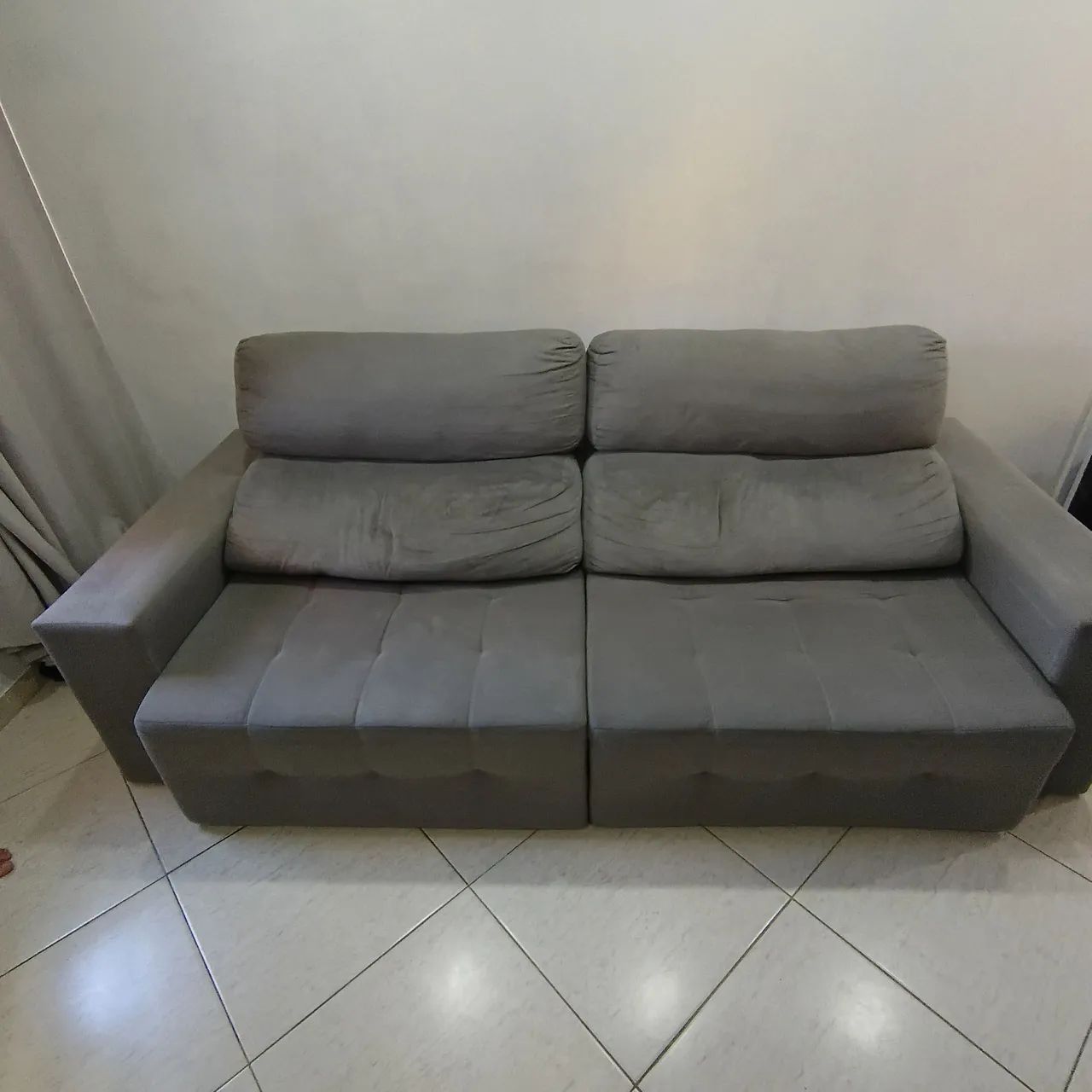 Sofá Retrátil e Reclinável 2,50m Cinza - Muito Confortável