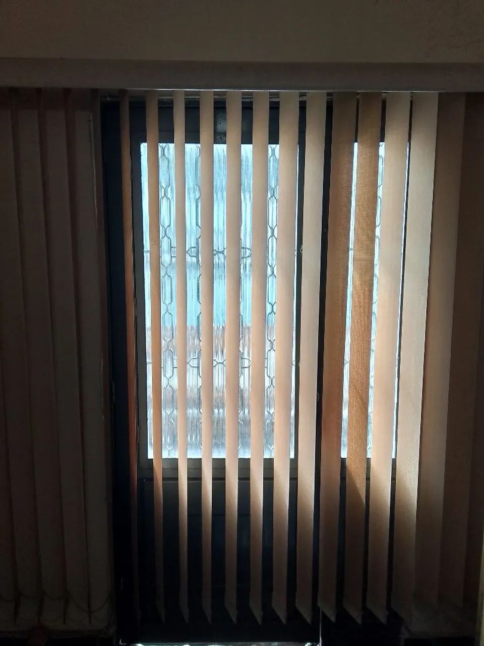 Cortinas lambril vertical - Foto 3