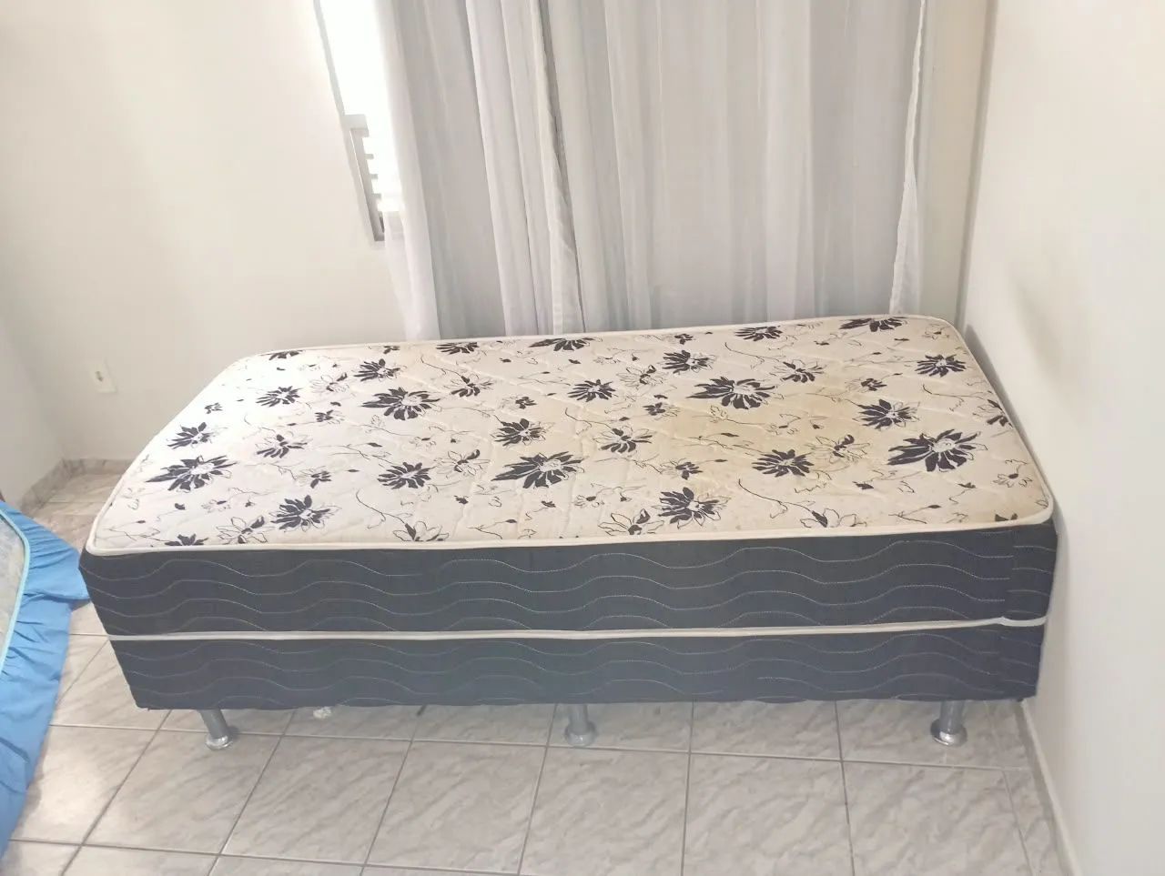 Cama box solteiro 