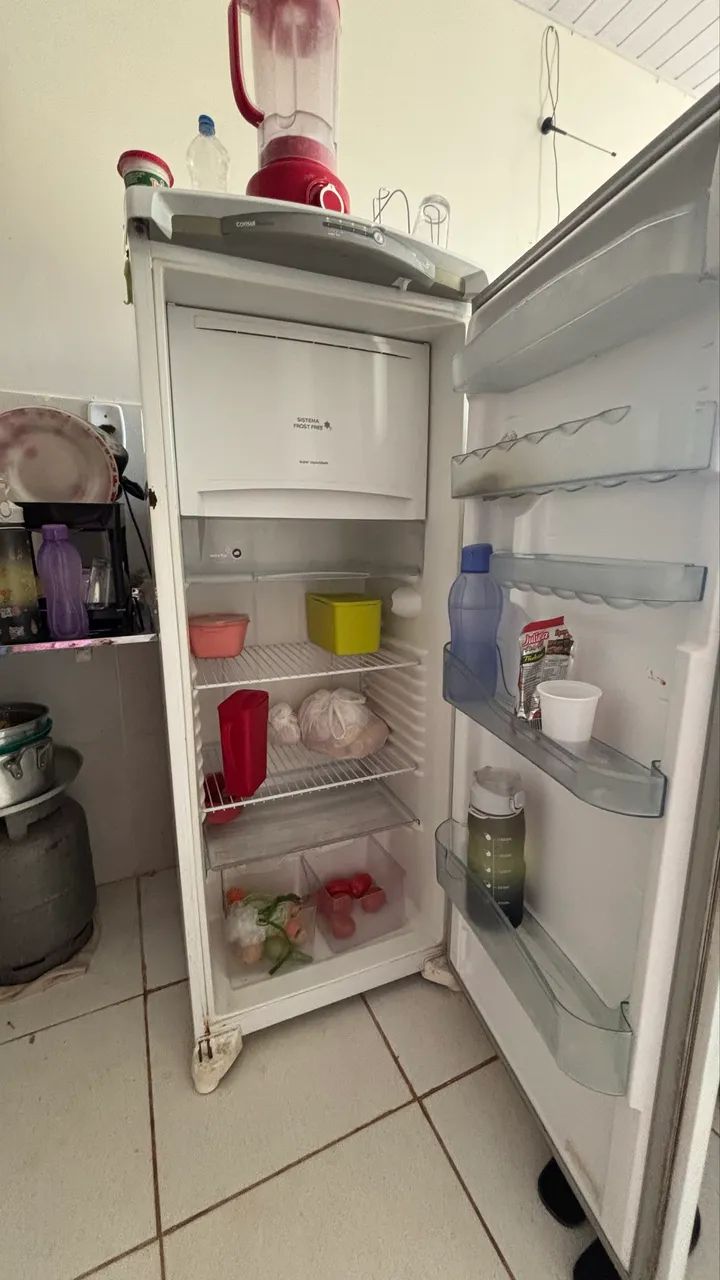 Vendo geladeira em ótimo estado - Foto 4