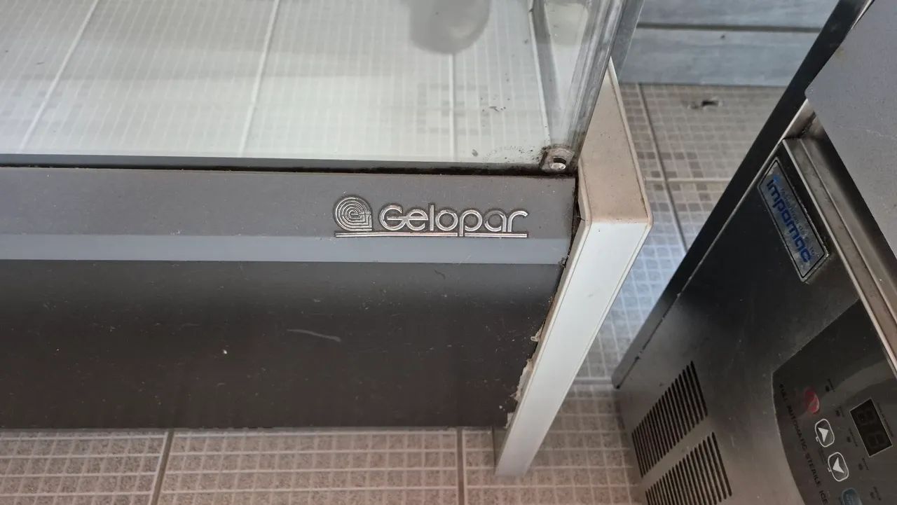 Expositor Refrigerado Gelopar 1,50m - 220v - Foto 3