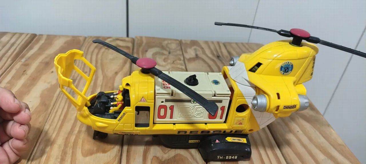 Helicóptero Equipe de Resgate Matchbox completo sem caixa. - Foto 5
