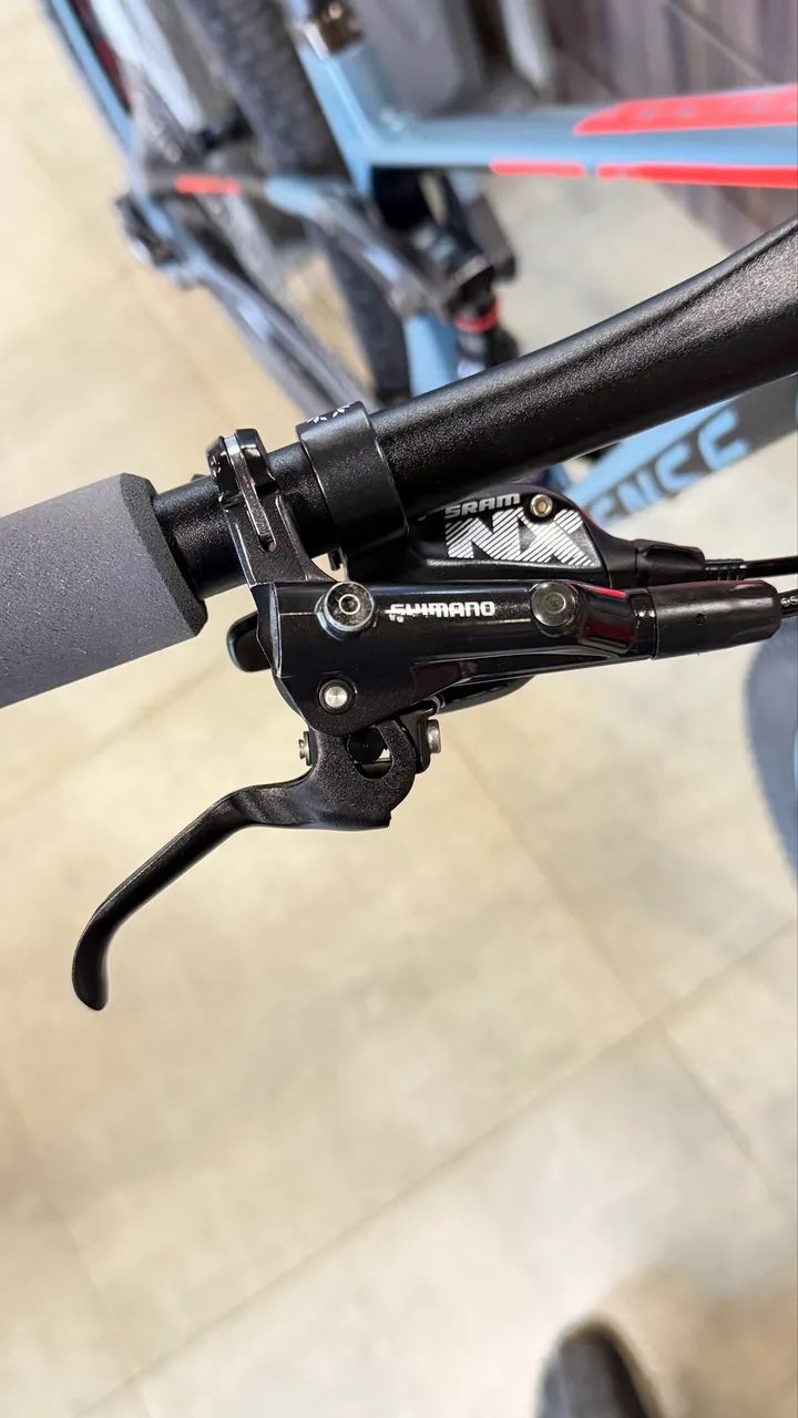 Bicicleta MTB Sense invictus  Full carbono 15,5  - Foto 3