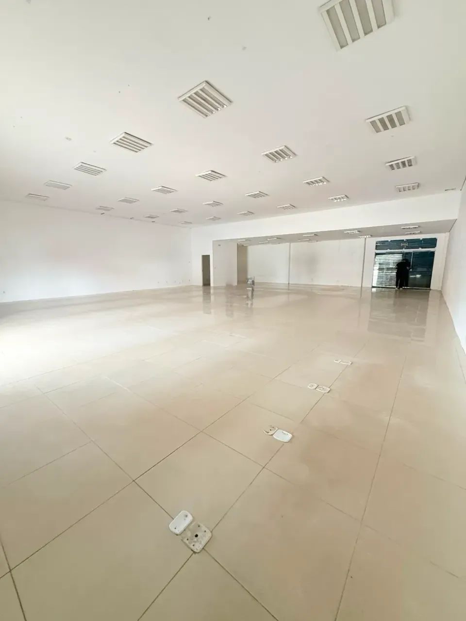 LOCAÇÃO | PRÉDIO COMERCIAL* _AV. REI DE FRANÇA - Foto 2