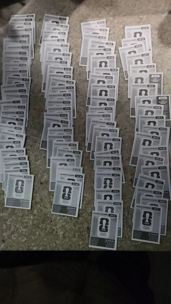 Figurinhas  - Foto 2