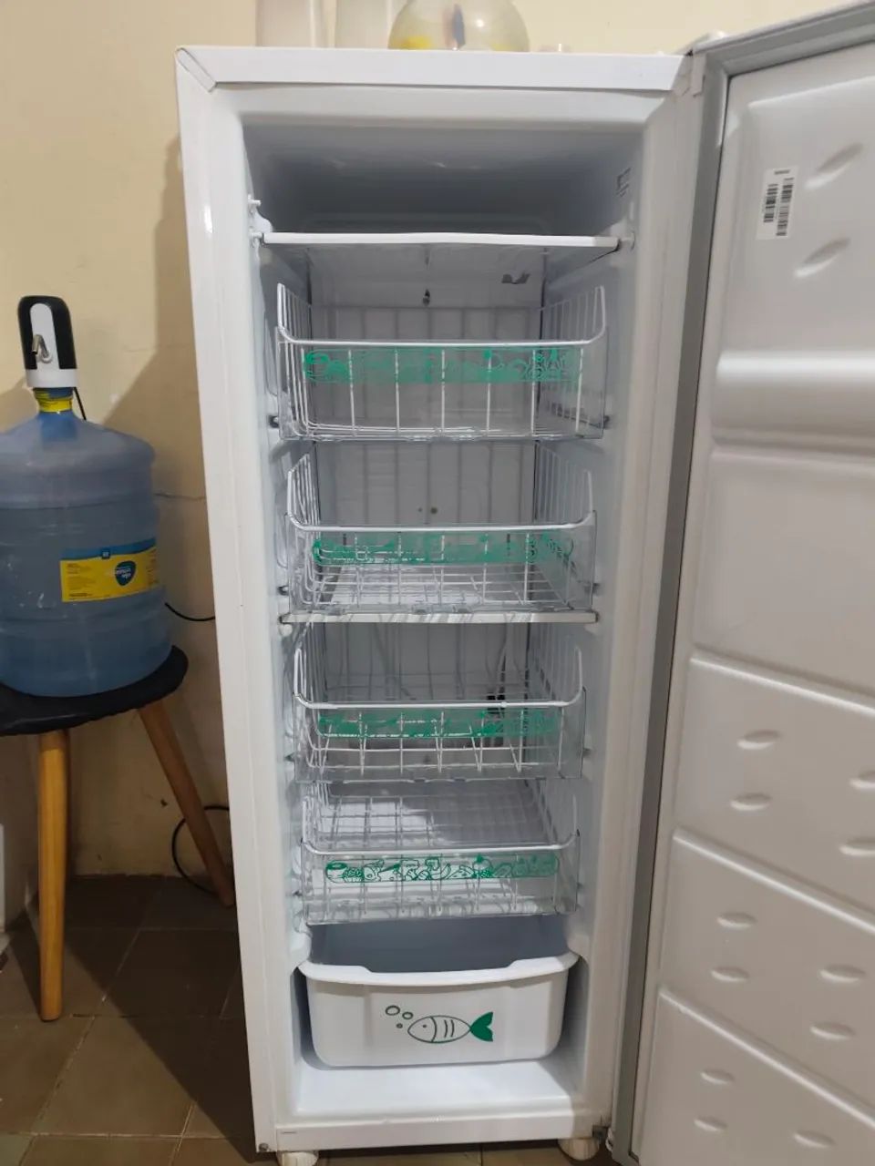 Freezer vertical Consul - CVU18 110V  - Foto 4