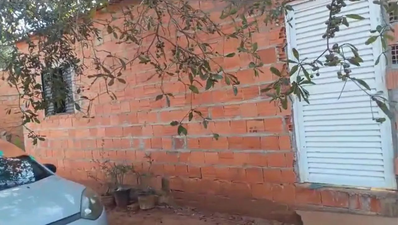 Vende-se terreno com meia água  - Foto 5