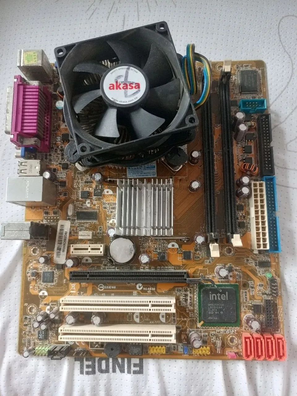 Lote de Peças para PC / Hardware Variado (Placas-Mãe, Fontes, RAM, SSD e Processador) - Foto 3