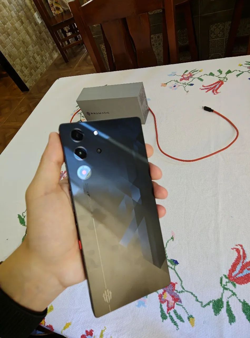 Redmagic 10 Pro (12/256) - Celular Gamer - Celulares e Smartphones