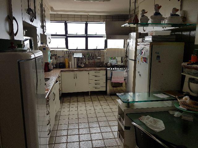 Apartamento Edificio Villa Lobos, no Calhau, 1 por andar, 323 m2 - Foto 18