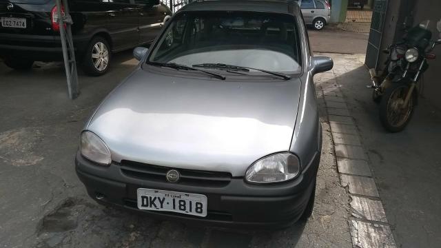 Corsa Wind 1.0 com trava - Foto 5