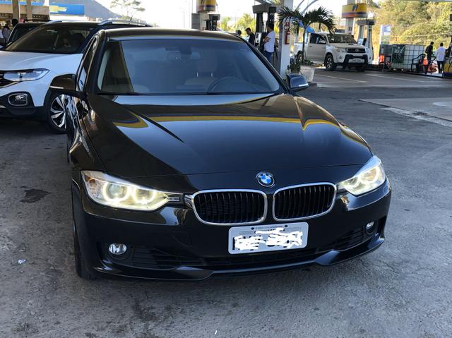 BMW 320 2014 impecável