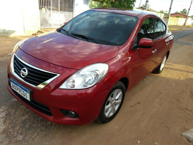 Vendo Versa 2014