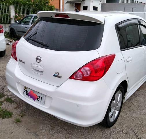 Nissan Tiida 1.8 SL automático Teto solar, segundo dono - Foto 5