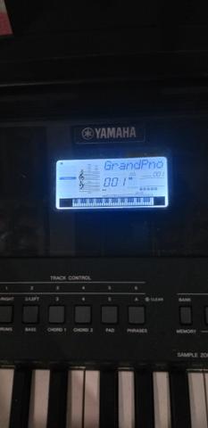 Teclado yamaha