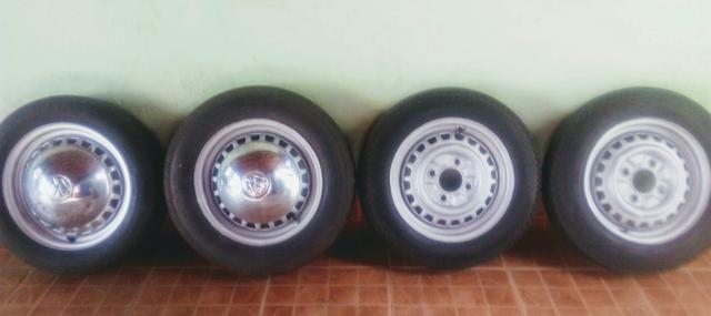 Rodas VW fusca aro 15 4 furos - Foto 4