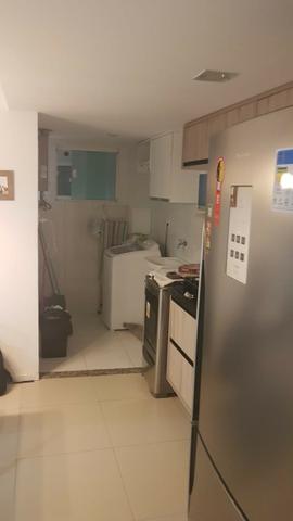 Alugo apartamento de 2 quartos na estrada do coco em frente ao Shopping Busca Vida - Foto 12