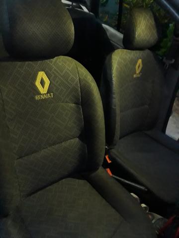 Vende-se Clio