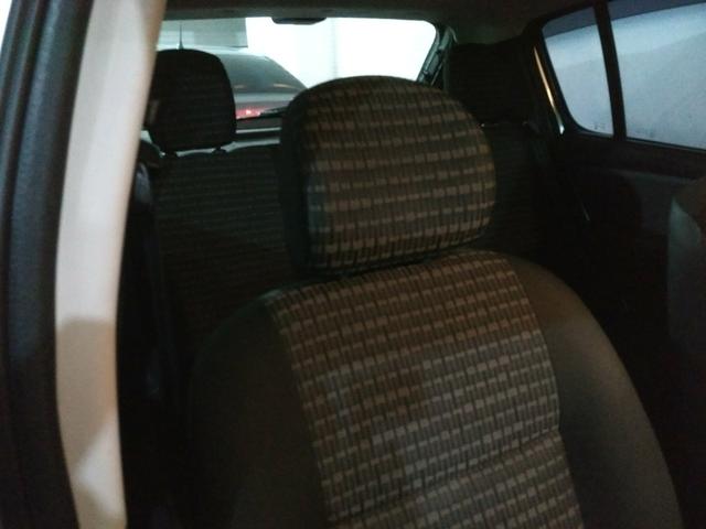 Vende-se Carro - Sandero Expression 2012 1.6 - Foto 16