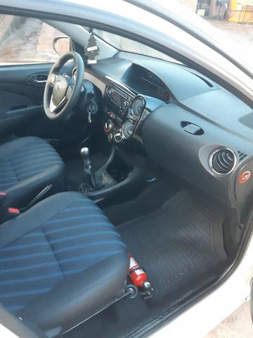 Etios XS 1.5 Sedã 2016 - Foto 11