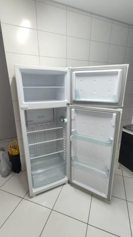 Alugo ap mobiliado av suíte 3 vagas de garagem - Foto 10