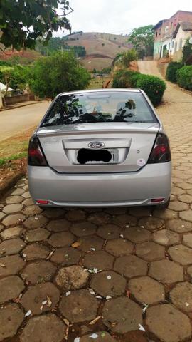 Ford Fiesta Sedan SE 2014