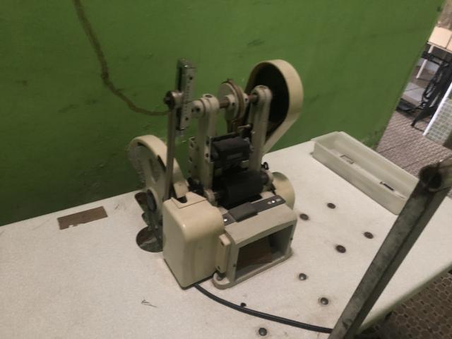 Máquina de cortar alças