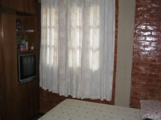 Qe 46 sobrado esquina, frente livre. oportunidade! aceita troca. - Foto 11